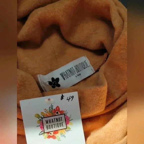 NWT SIZE XLG WHATNOT BOUTIQUE Oversized Peach High Low Cowl Neck Poncho Sweater - Picture 3 of 7